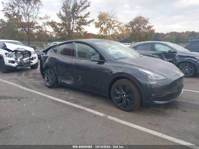 2024 TESLA MODEL Y 7SAYGDEE4RF159521 Photo 0