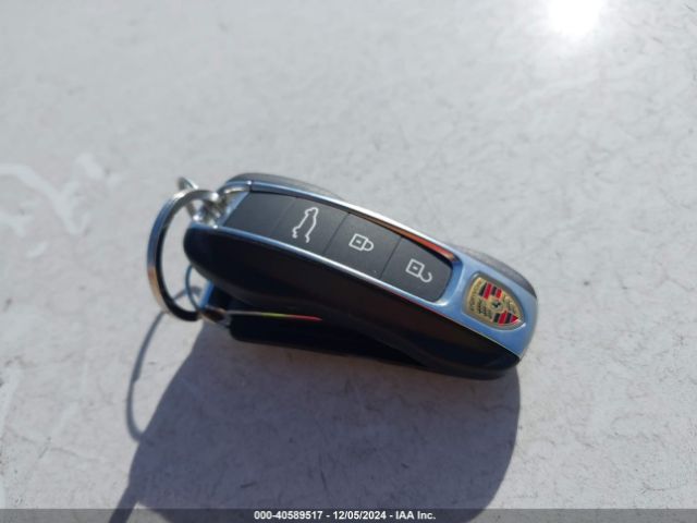 WP1AG2AY0PDA18452 Porsche Cayenne Gts