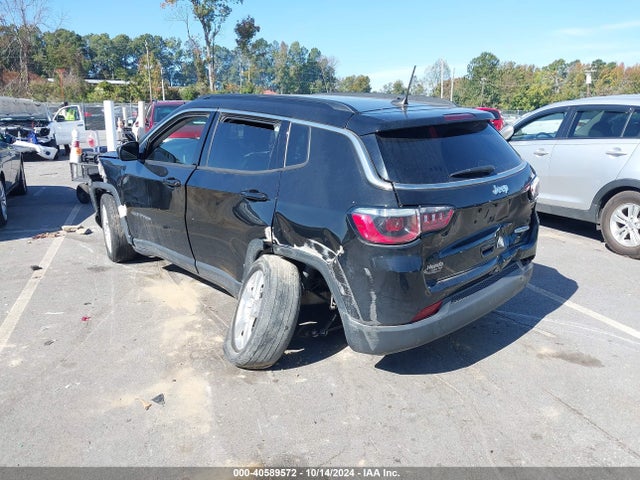 3C4NJCBB4NT109476 Jeep Compass Latitude Fwd