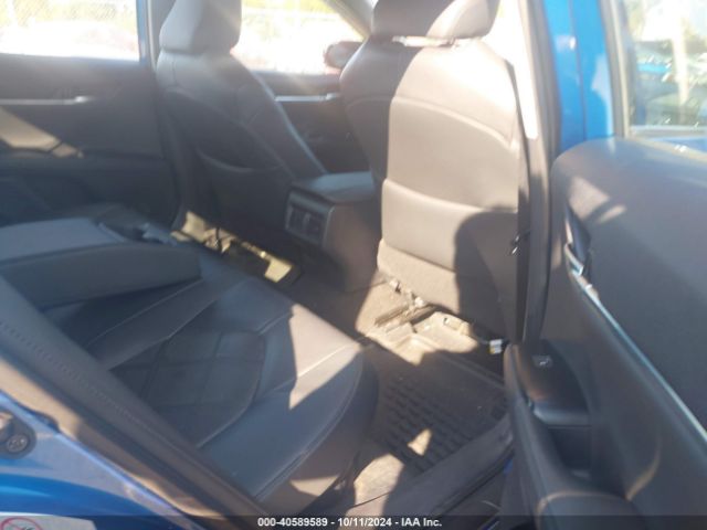 4T1B21HKXKU012663 Toyota Camry Hybrid Xle
