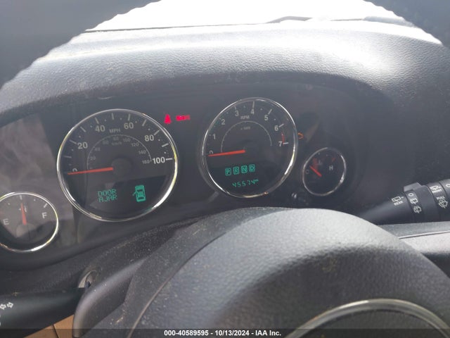 1C4BJWEG3HL668027 Jeep Wrangler Unlimited Sahara 4x4