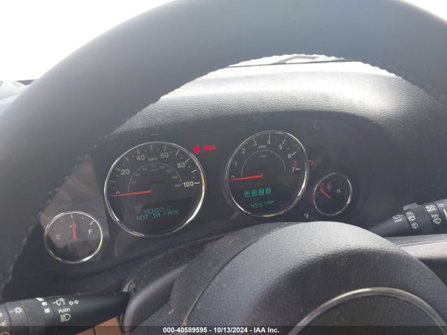 1C4BJWEG3HL668027 Jeep Wrangler Unlimited Sahara 4x4