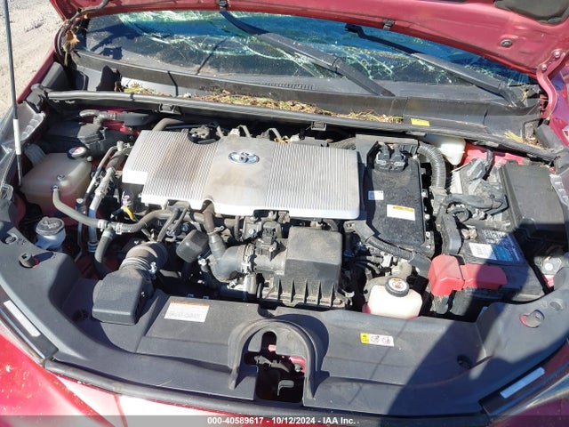 Toyota Prius Two Eco 2018 JTDKARFU9J3055731 Image 10