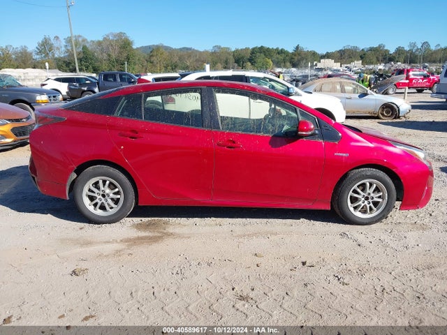 Toyota Prius Two Eco 2018 JTDKARFU9J3055731 Image 13