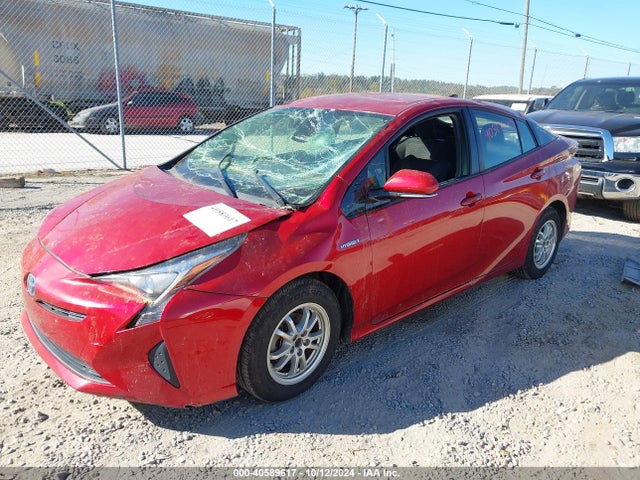 Toyota Prius Two Eco 2018 JTDKARFU9J3055731 Image 2