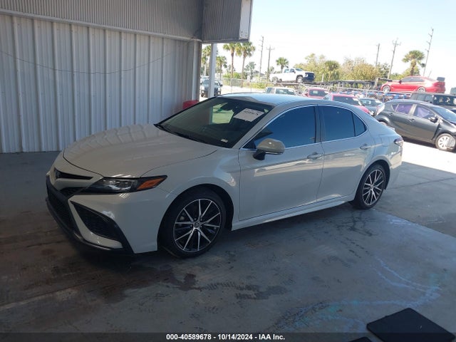 Toyota CAMRY SE 2024 4T1G11AK2RU258426 Image 2