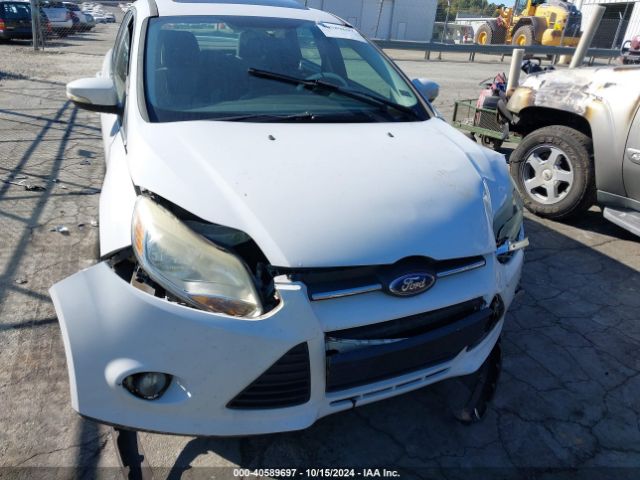 1FADP3F24EL396209 Ford FOCUS SE