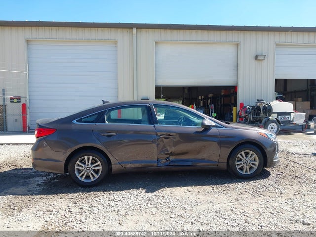 Продаж на аукціоні авто 2017 Hyundai Sonata Se, vin: 5NPE24AF0HH523317, номер лоту: 40589742