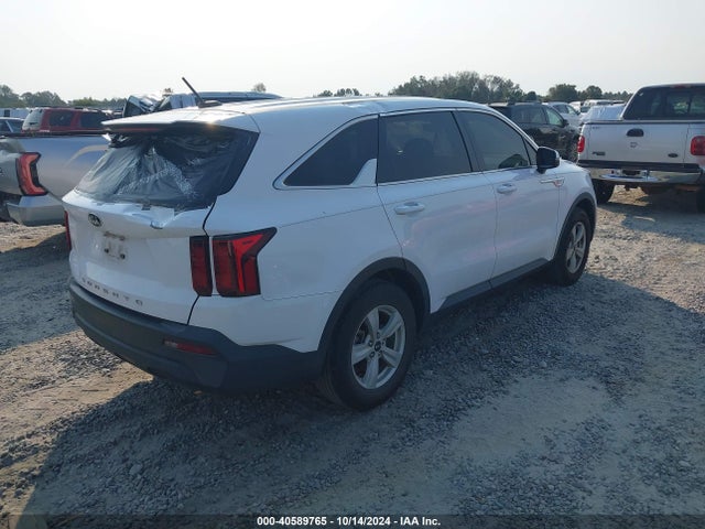 KIA SORENTO LX 2021 5XYRG4LC5MG017201 Image 4
