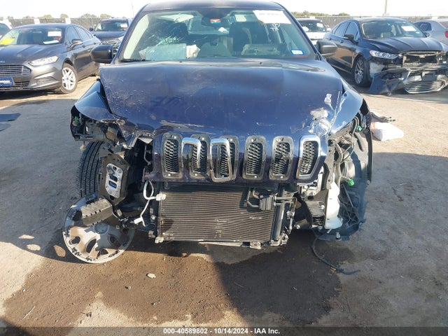 1C4PJLABXGW200937 Jeep Cherokee Sport