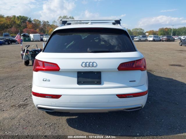 WA1BNAFY9K2081420 Audi Q5 45 Premium