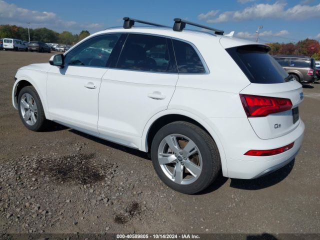 WA1BNAFY9K2081420 Audi Q5 45 Premium