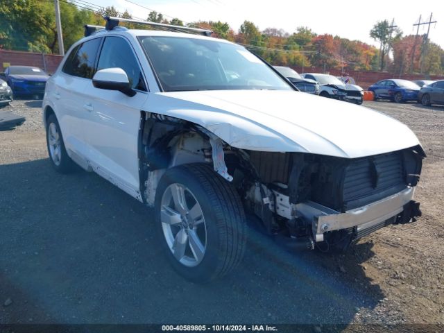 WA1BNAFY9K2081420 Audi Q5 45 Premium