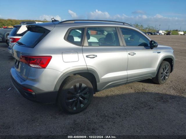 3VVCX7B25NM005877 Volkswagen Taos 1.5t S