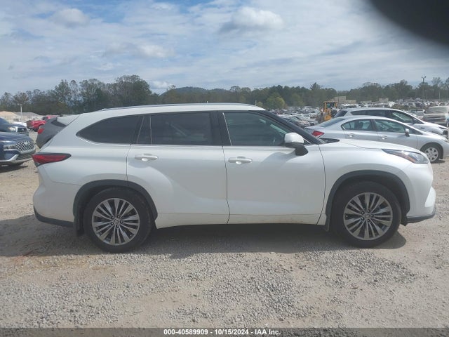 Toyota Highlander Platinum 2021 5TDFZRBH1MS100764 Image 14