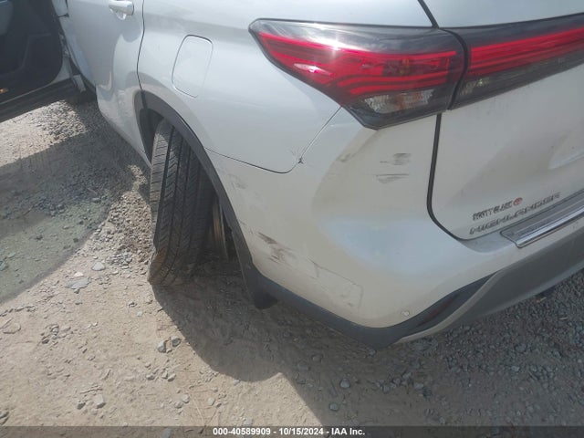 Toyota Highlander Platinum 2021 5TDFZRBH1MS100764 Image 18