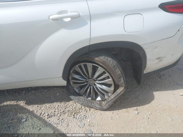 Toyota Highlander Platinum 2021 5TDFZRBH1MS100764 Image 6