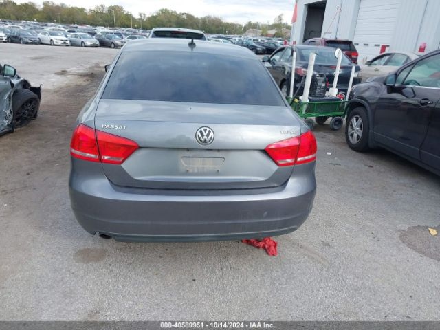 1VWBV7A36FC059537 Volkswagen Passat 2.0l Tdi Se