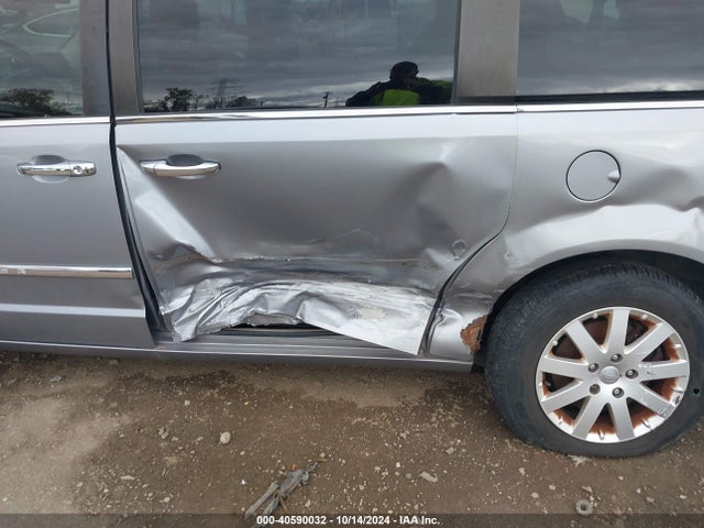 2C4RC1GG9FR506268 Chrysler Town & Country Limited Platinum
