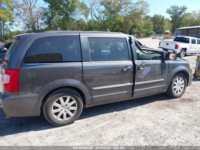 2C4RC1BG8GR212739 Chrysler Town & Country Touring