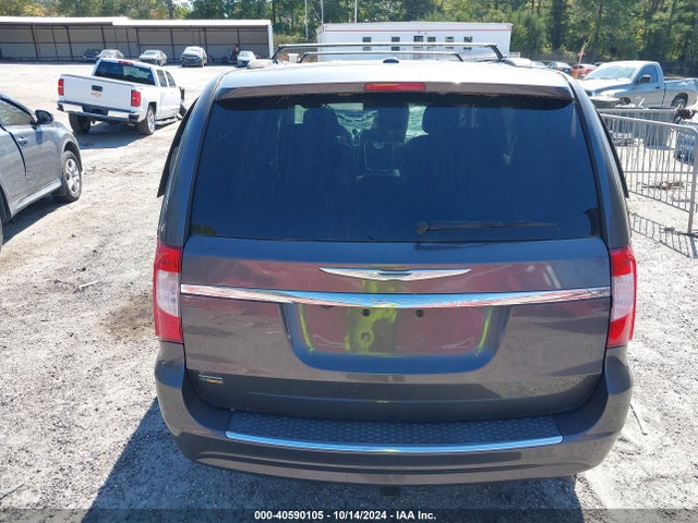2C4RC1BG8GR212739 Chrysler Town & Country Touring