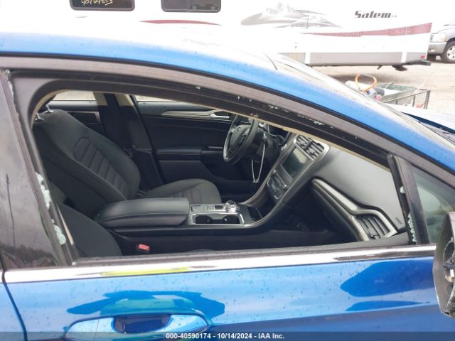 3FA6P0H74HR229483 Ford FUSION SE