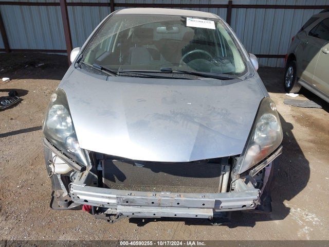 40590255 :رقم المزاد ، JHMGE8H51DC027855 vin ، 2013 Honda Fit Sport مزاد بيع