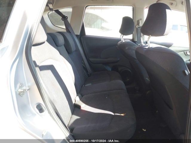 40590255 :رقم المزاد ، JHMGE8H51DC027855 vin ، 2013 Honda Fit Sport مزاد بيع