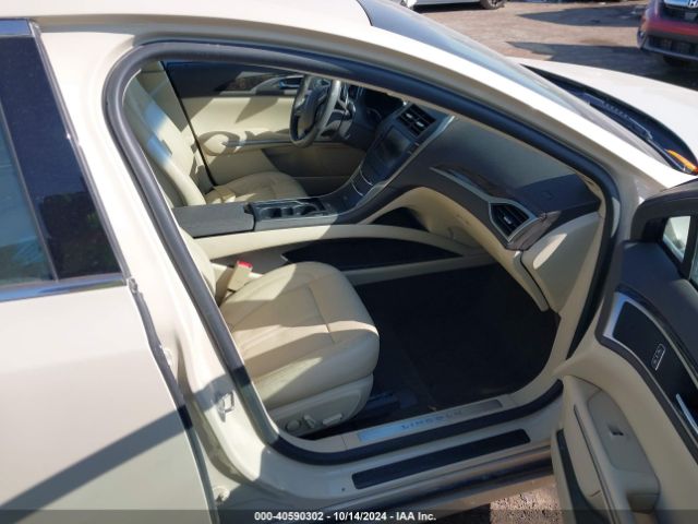 3LN6L2G95ER818506 Lincoln MKZ