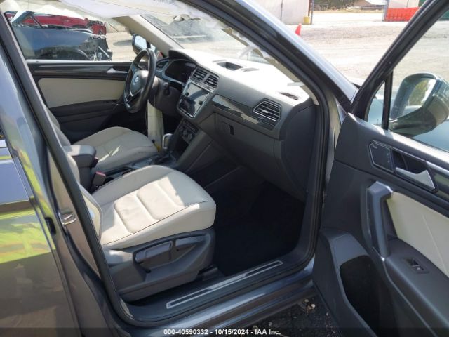 3VV5B7AX7JM221633 Volkswagen Tiguan 2.0t Sel Premium