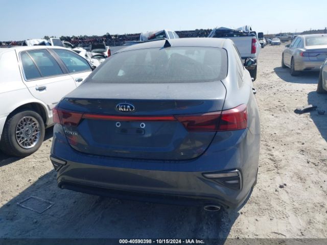3KPF24AD0ME371654 KIA Forte Lxs