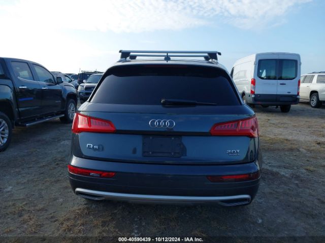 WA1BNAFY1J2165228 Audi Q5 2.0t Premium/2.0t Tech Premium