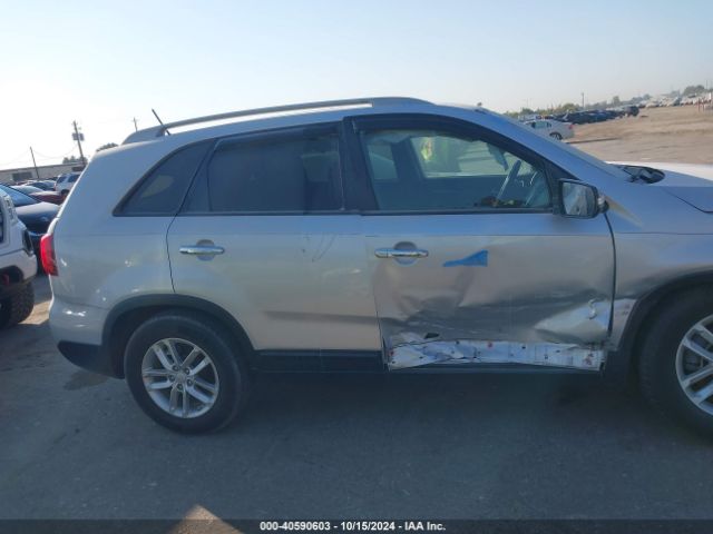 5XYKT3A64FG603590 KIA SORENTO LX