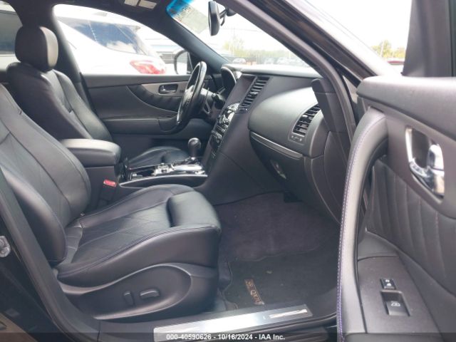 JN8CS1MW7FM483102 Infiniti QX70