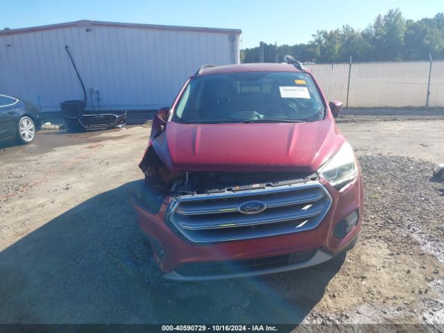 1FMCU0GD0HUC43513 Ford ESCAPE SE