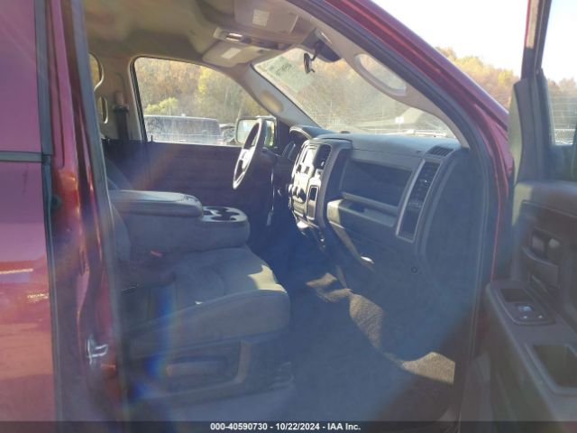 2017 RAM 1500 3C6RR7KTXHG594902 Photo 4