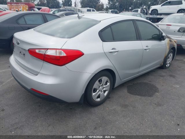 KNAFK4A62G5574463 KIA FORTE LX