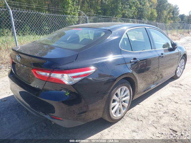 Toyota CAMRY LE 2018 JTNB11HK2J3045308 Image 4
