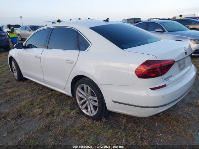 1VWBA7A37JC013235 Volkswagen Passat 2.0t Se
