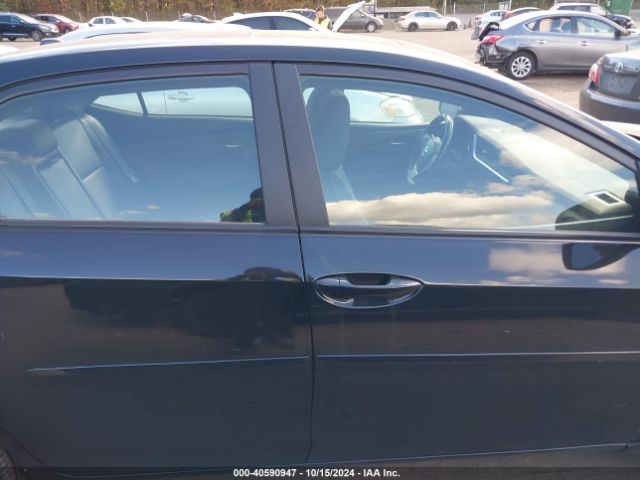 2T1BURHE8HC818112 Toyota Corolla Xse