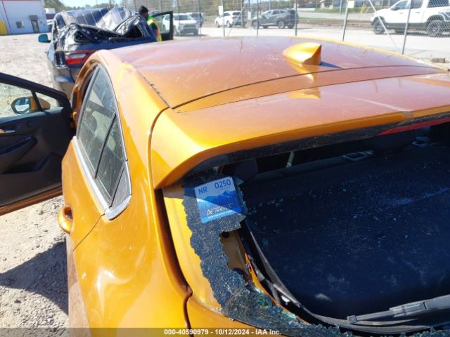 3G1BE6SM1HS583561 Chevrolet Cruze Lt Auto