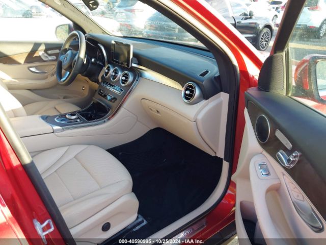 WDC0G4KB8JV103036 Mercedes-Benz Glc 300 4matic