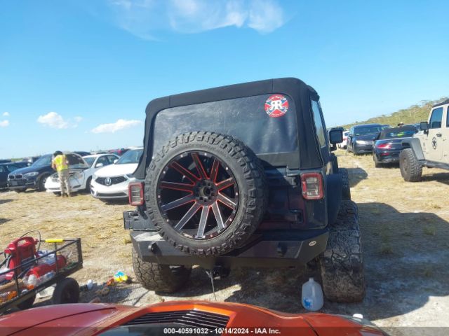1C4BJWDG6HL650302 Jeep Wrangler Unlimited Sport 4x4