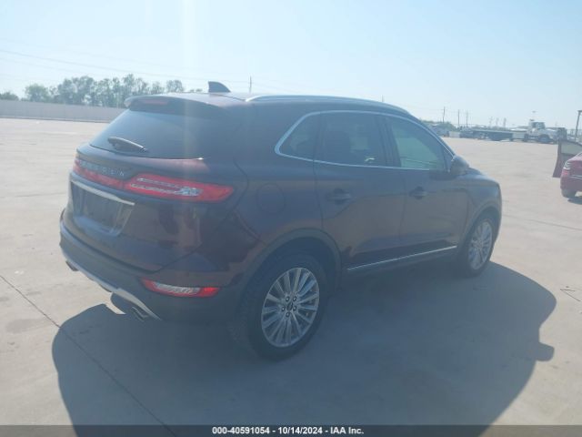 5LMCJ1C94KUL18640 Lincoln Mkc Standard