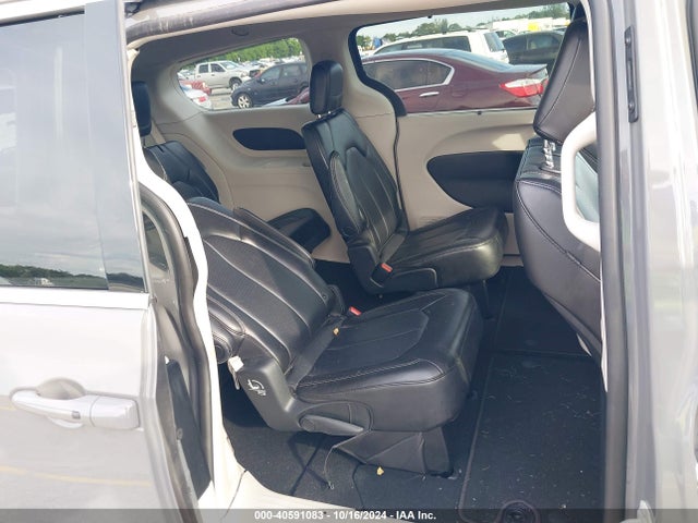 Chrysler Pacifica Touring L 2023 2C4RC1BG4PR529577 Image 8