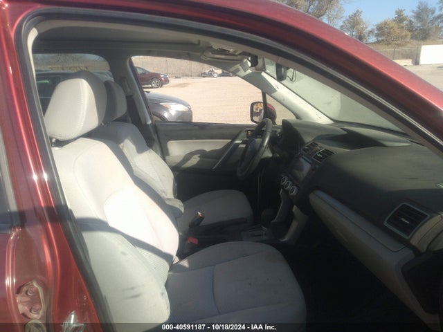 Subaru Forester 2.5i Premium 2016 JF2SJADC9GH493688 Image 5