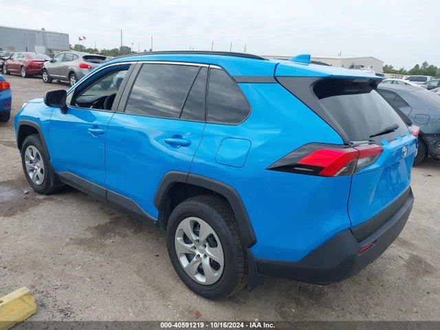 Toyota RAV4 LE 2021 2T3H1RFVXMW175834 Image 3