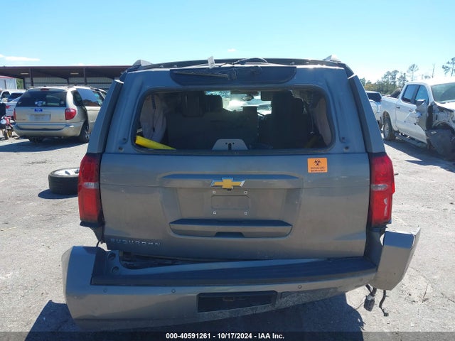 Chevrolet Suburban Lt 2018 1GNSCHKC1JR294468 Image 16