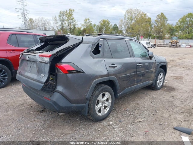 Toyota Rav4 Xle 2021 2T3P1RFV3MC215832 Image 4