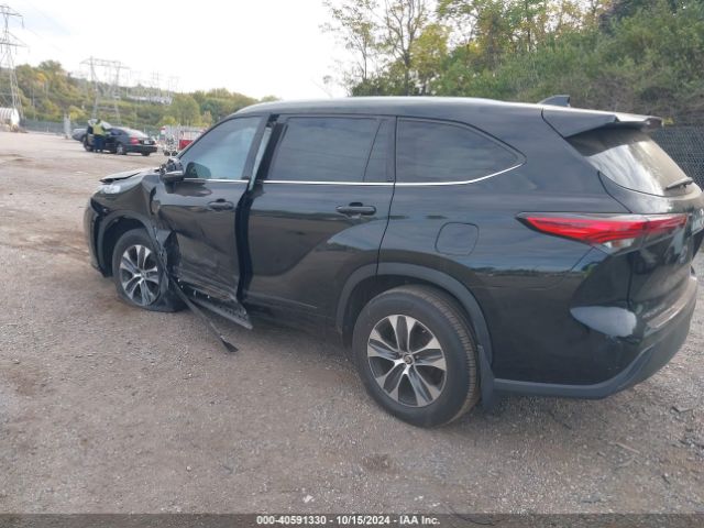 5TDGZRBH8MS110115 Toyota Highlander Xle
